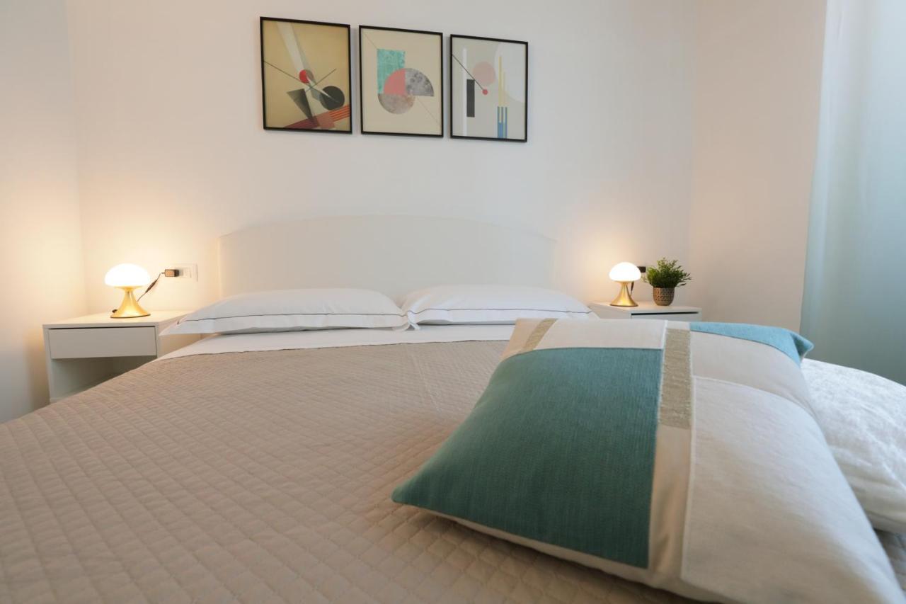 Zuara9Room Rimini Exterior photo
