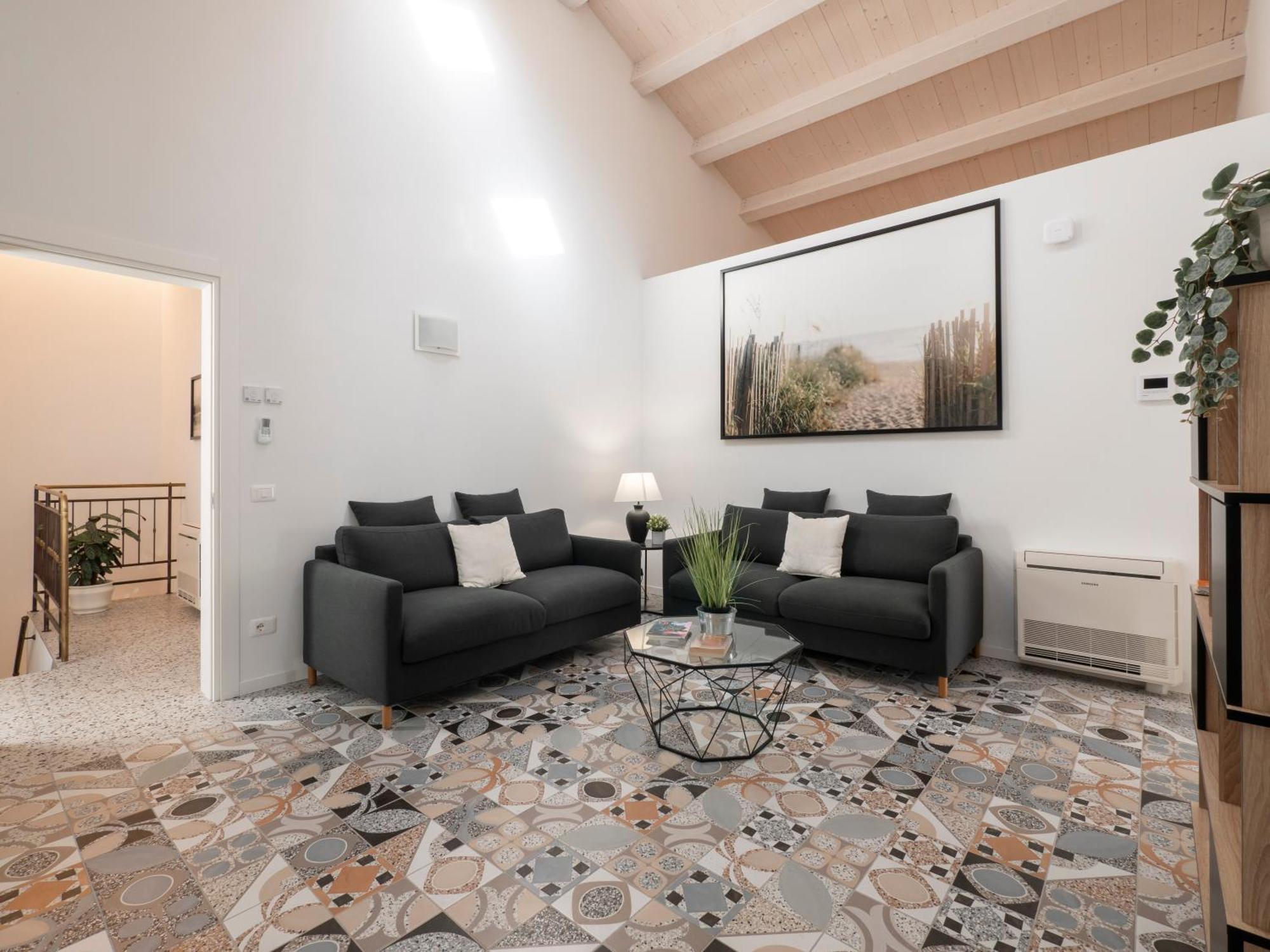 Zuara9Room Rimini Exterior photo